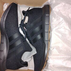 New In Boxed Adidas Shoes IE7476